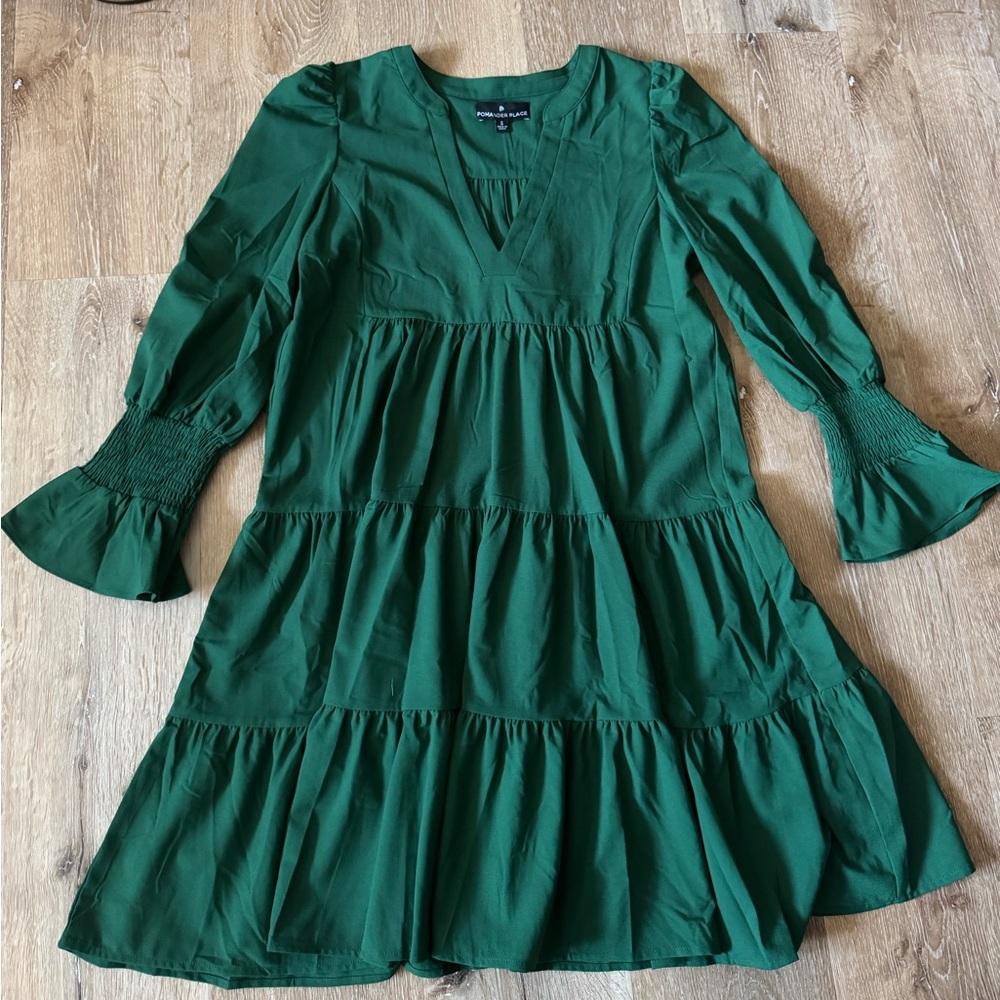 Tuckernuck Pomander Place Kenzo Dress Hunter Green Crepe V Neck Tiered Size S